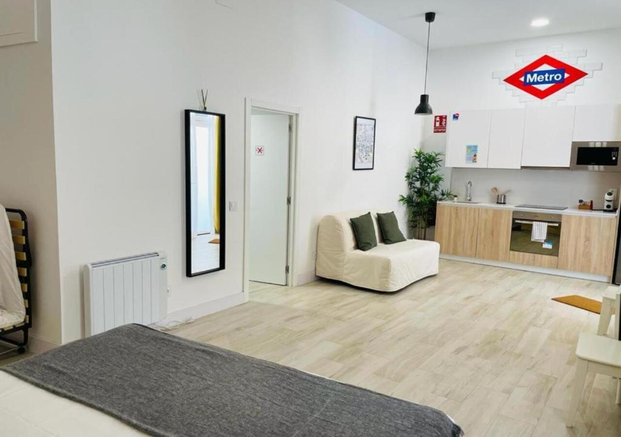 Nuevo 5 Personas Super Centrico Retiro Lujo Apartment Madrid Exterior photo